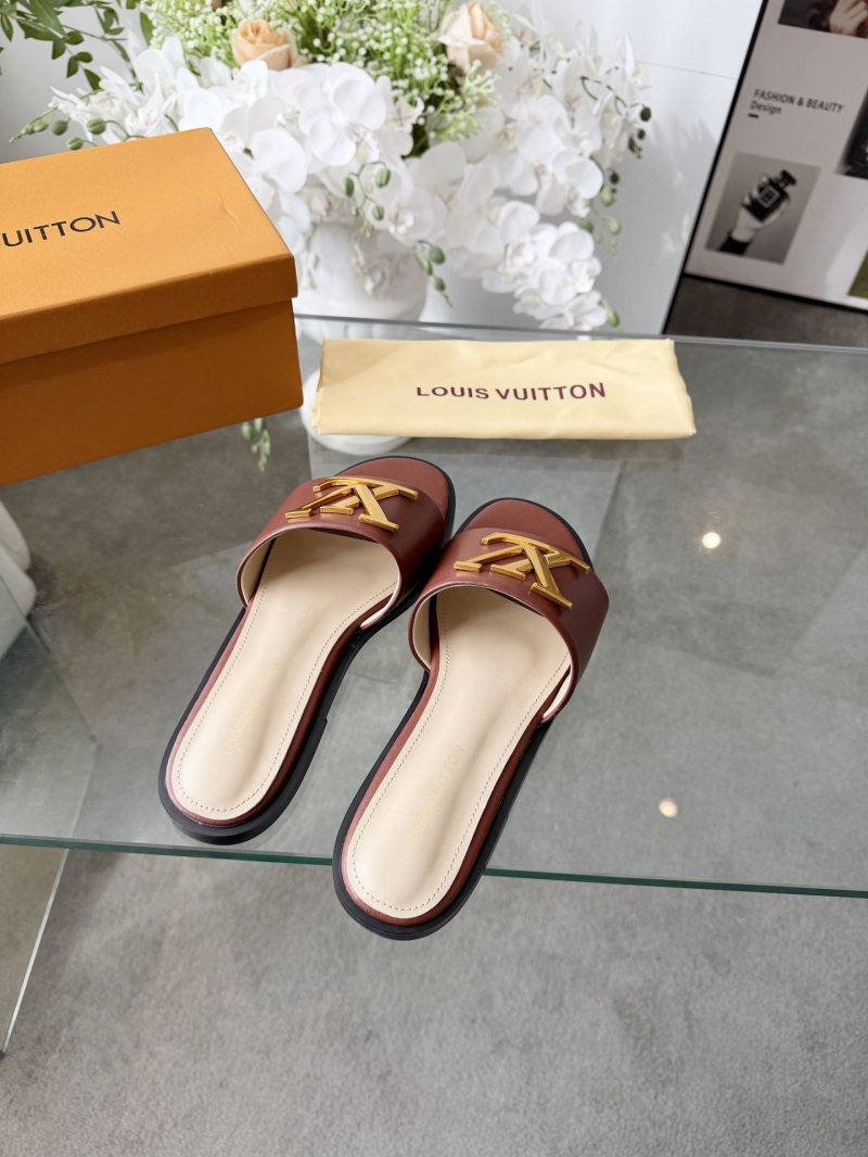 l0vis Vvtt0n slippers